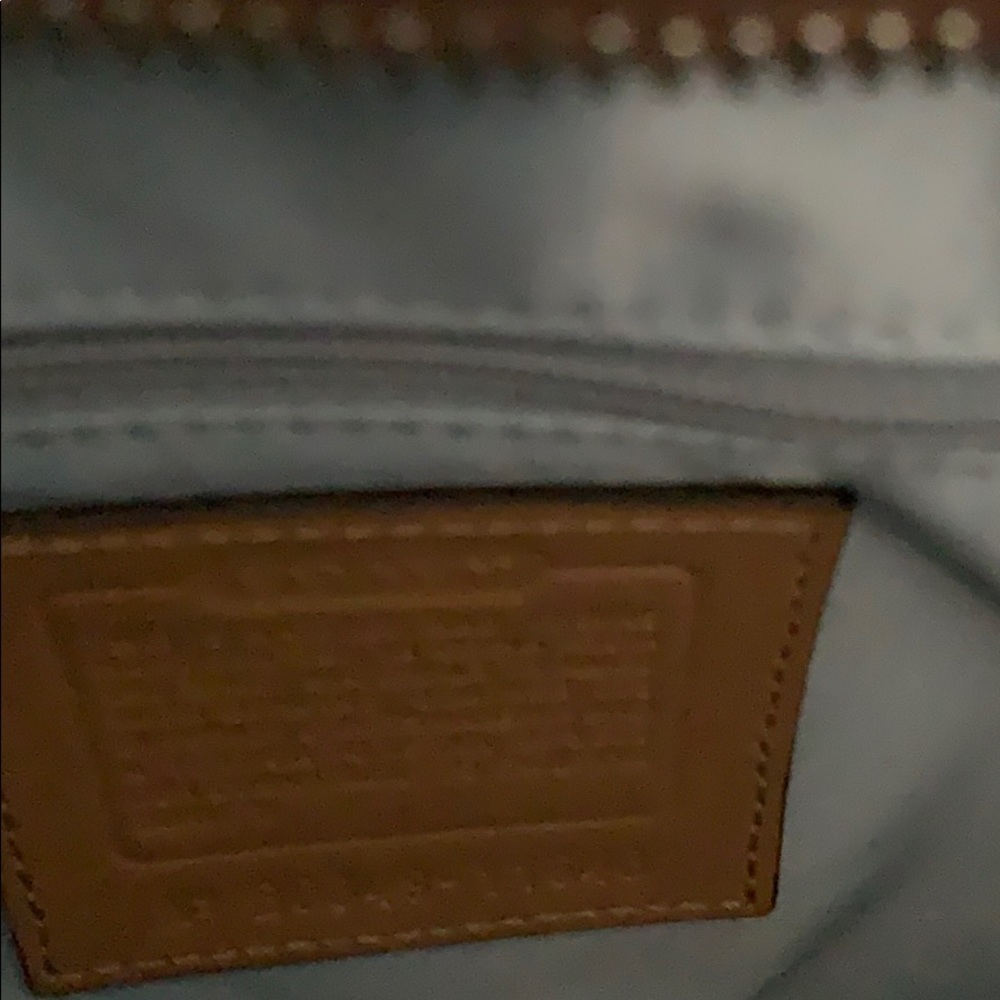 Handbag - Picture 3 of 5